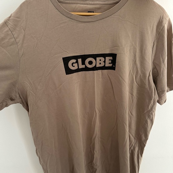 Globe Surf Tee - Picture 1 of 2